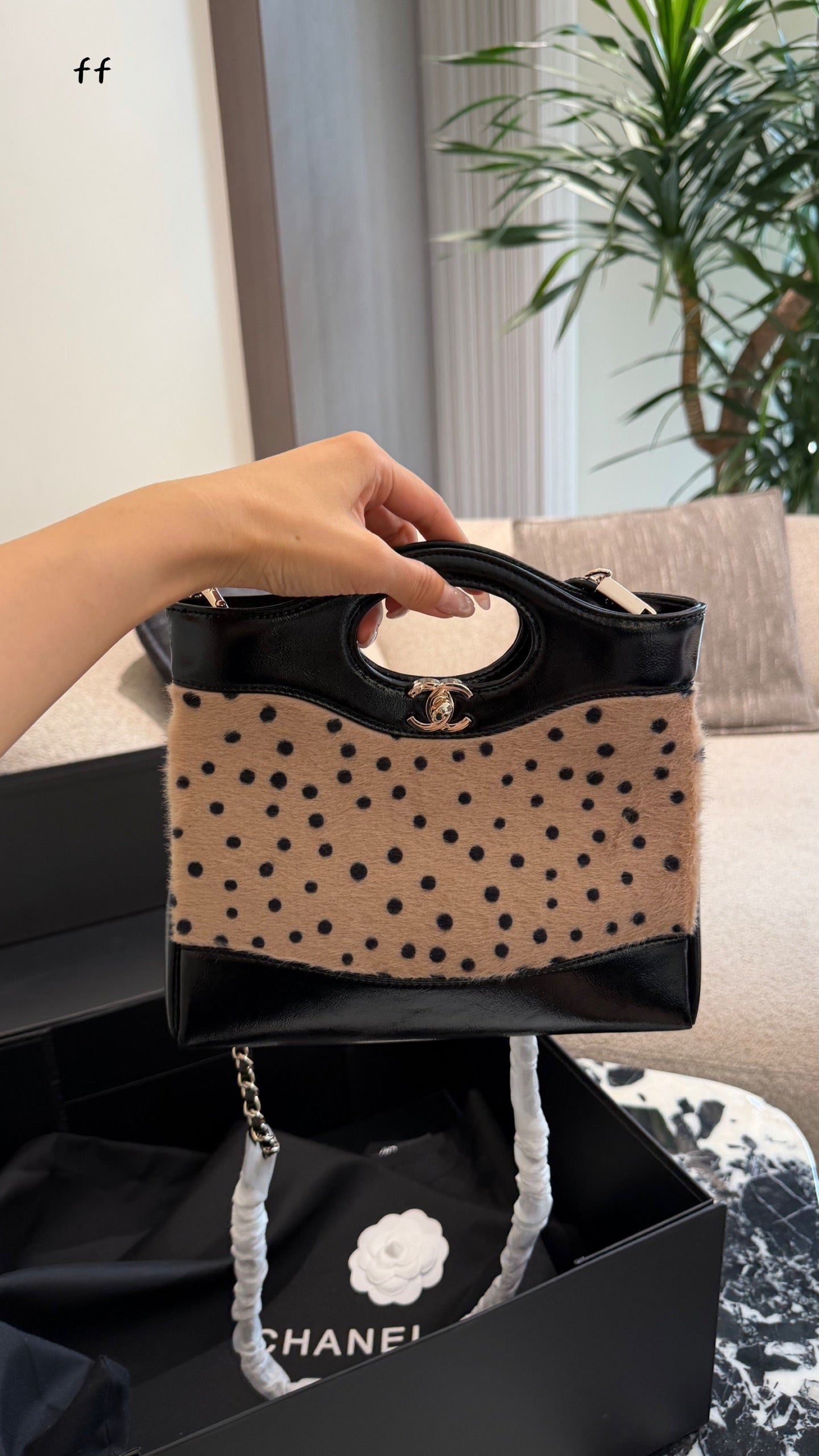 Cuero | Polka Dot Top-Handle Bag