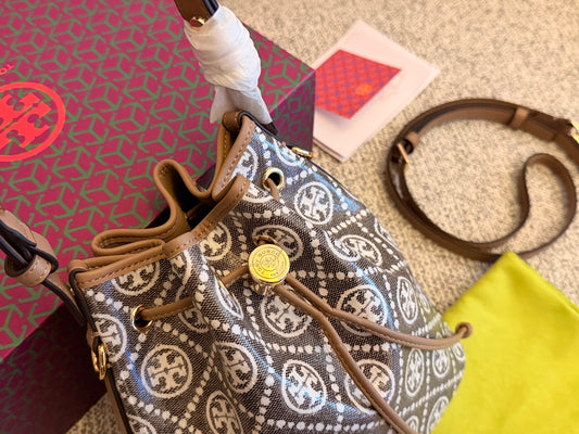 Cuero | Monogram Bucket Bag Set