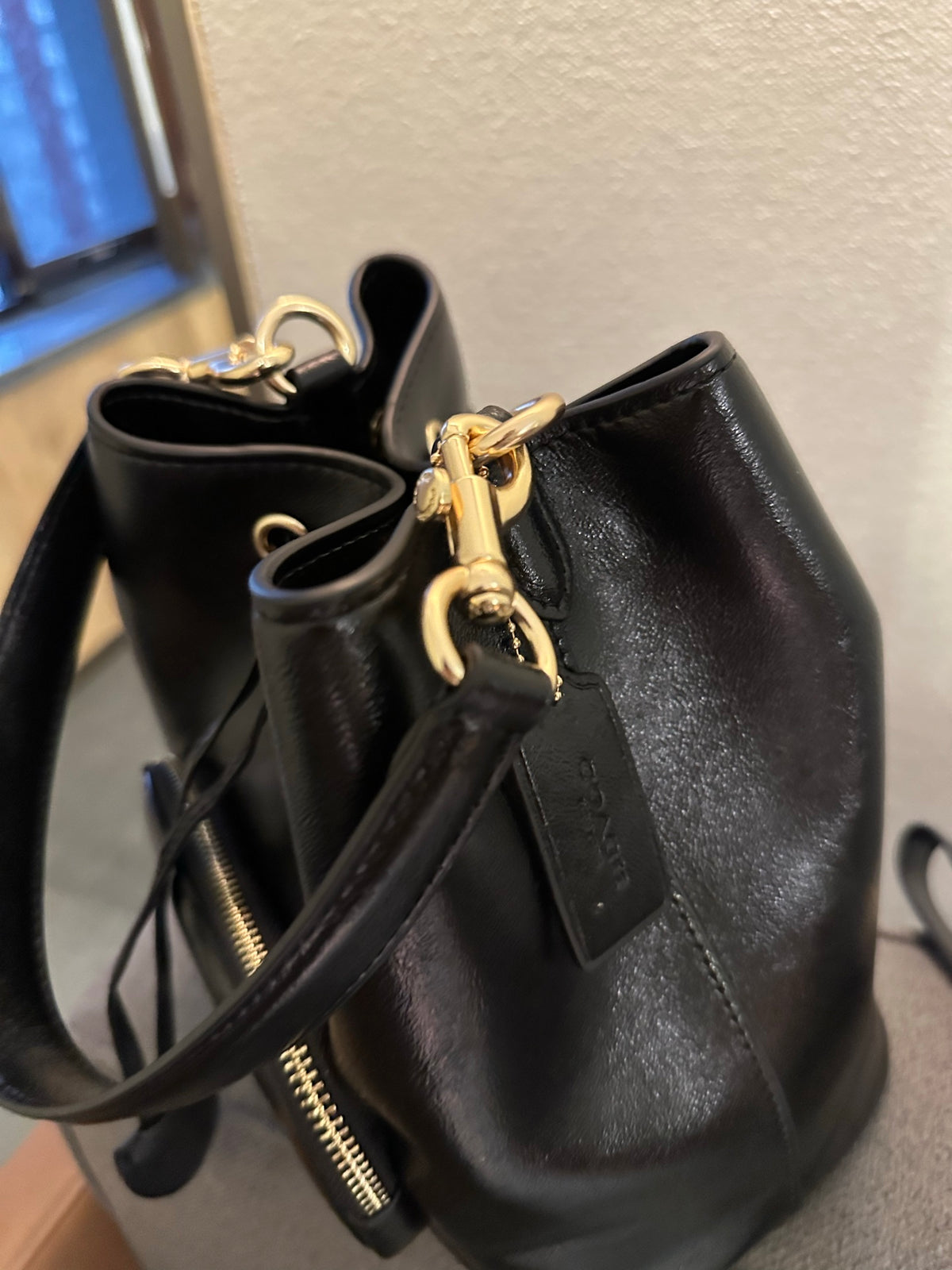 Cuero | Pebbled Leather Drawstring Bucket Bag with Front Pocket - Black