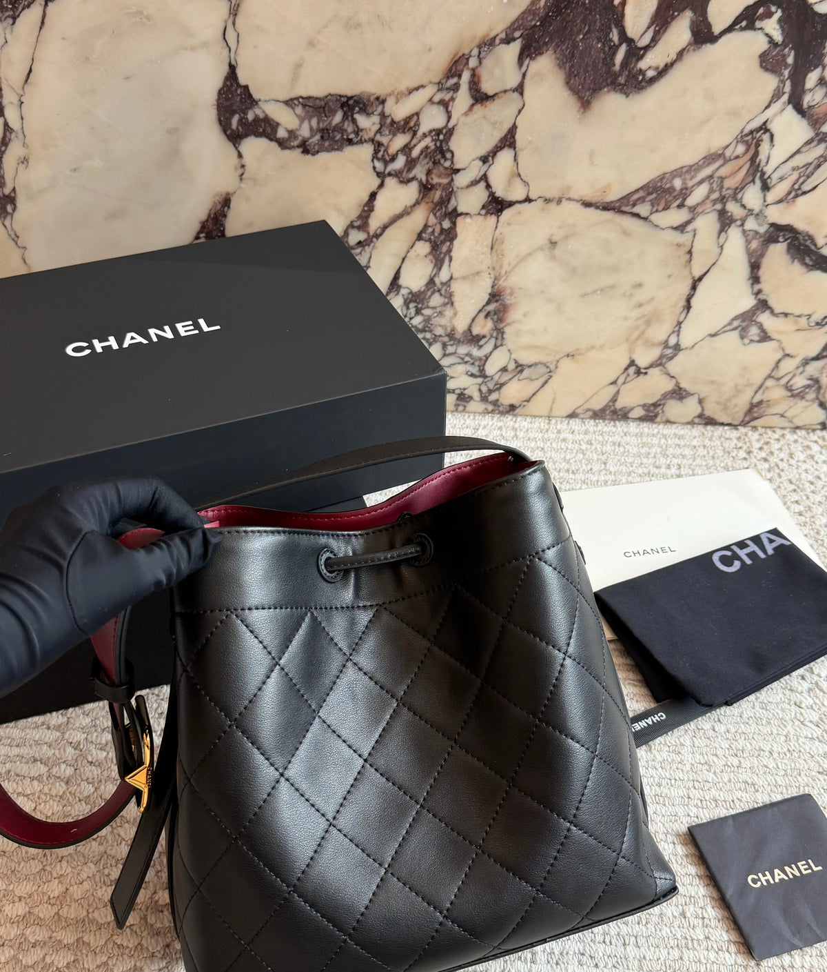 Cuero | Black Quilted Bucket Bag