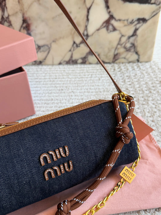 Cuero | Mini Cylinder Shoulder Bag