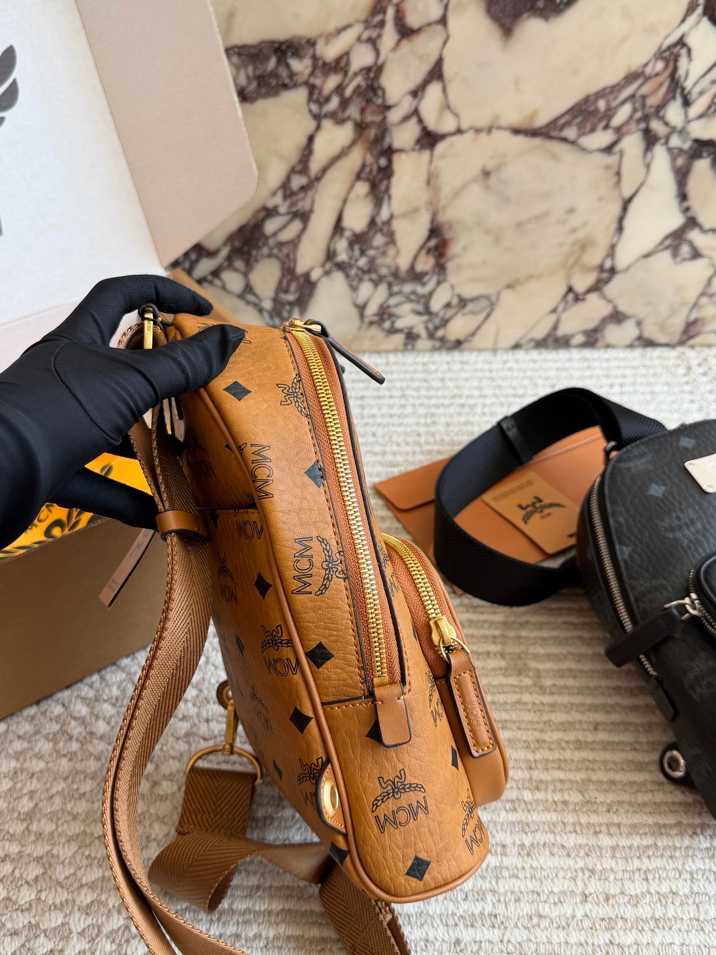 Cuero | Mini Sling Bag Cognac Monogram
