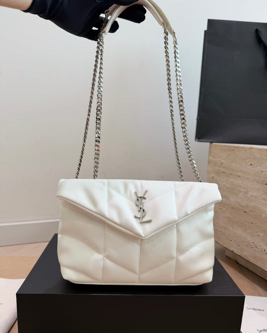 Cuero | Quilted Envelope Chain Shoulder Bag - White