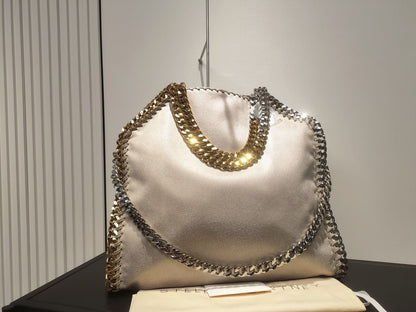 Cuero | Falabella Fold-Over Tote Bag