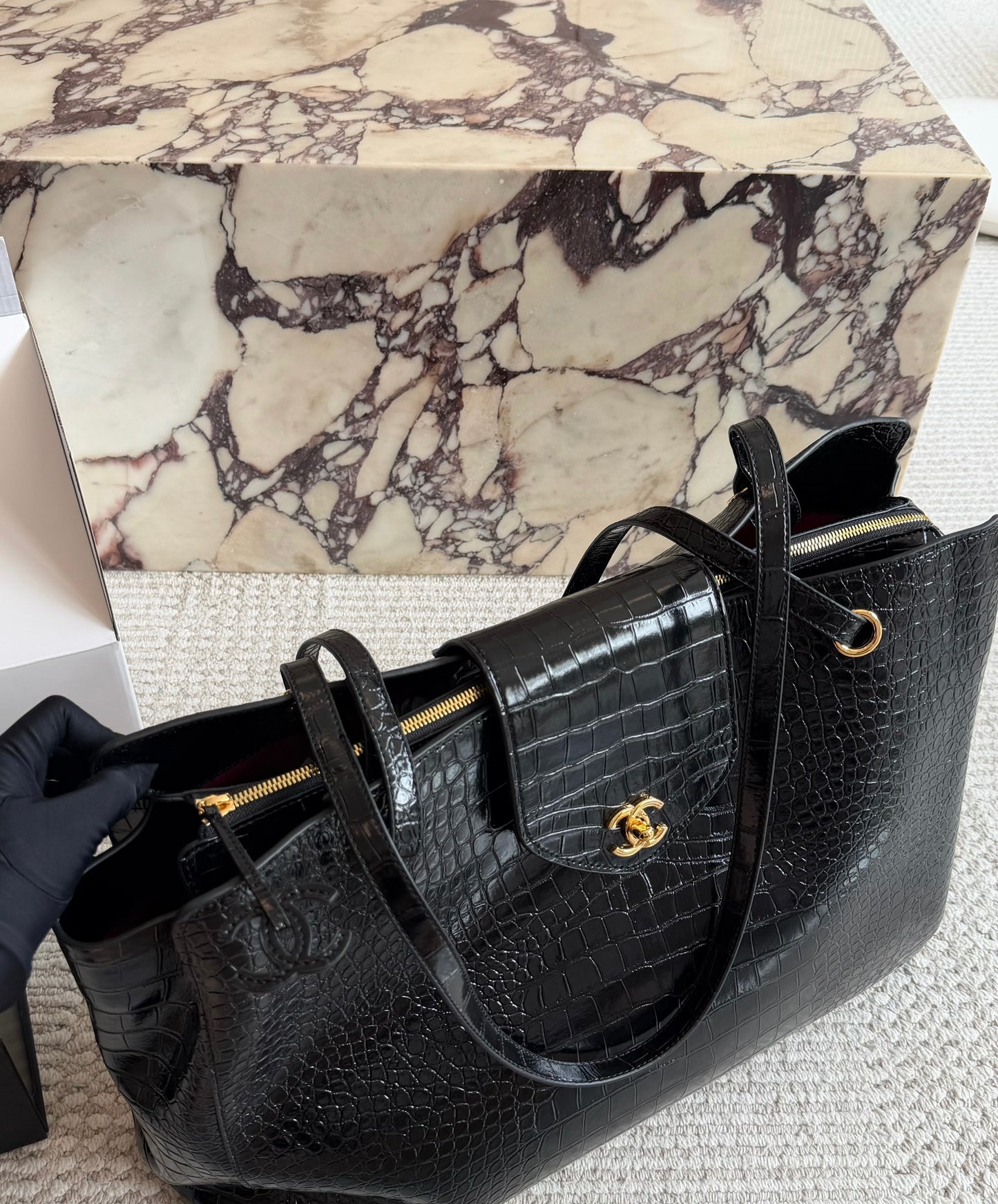 Cuero | Classic Croc Leather Tote