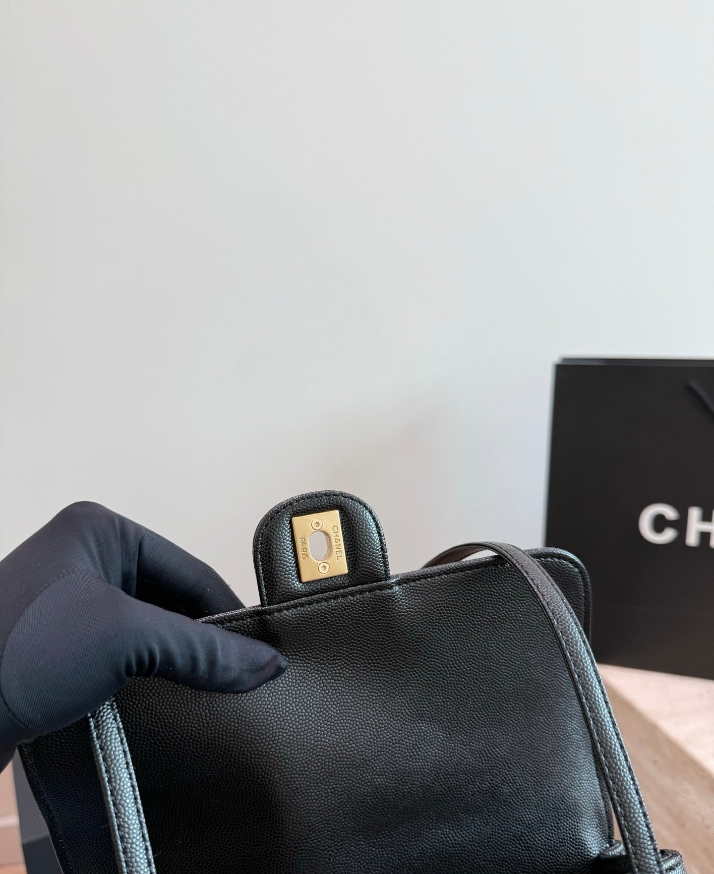 Cuero | Classic Flap Shoulder Bag