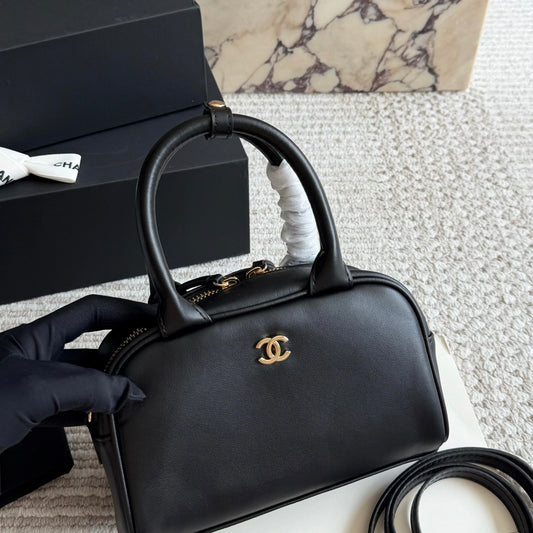Cuero | CC Leather Bowler Top Handle Bag
