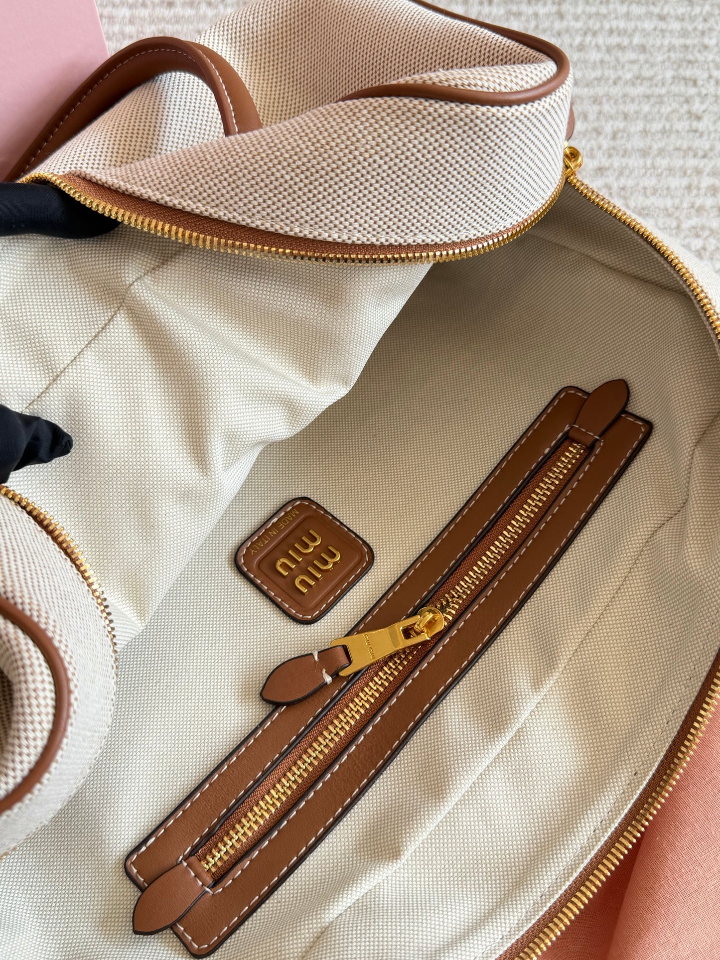 Cuero | Canvas & Leather Barrel Shoulder Bag
