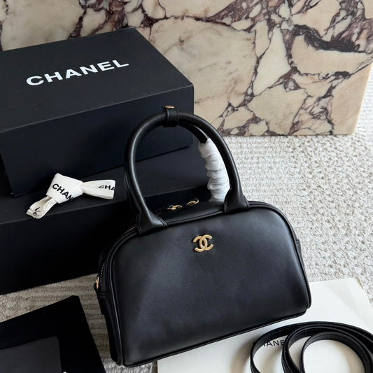 Cuero | CC Leather Bowler Top Handle Bag