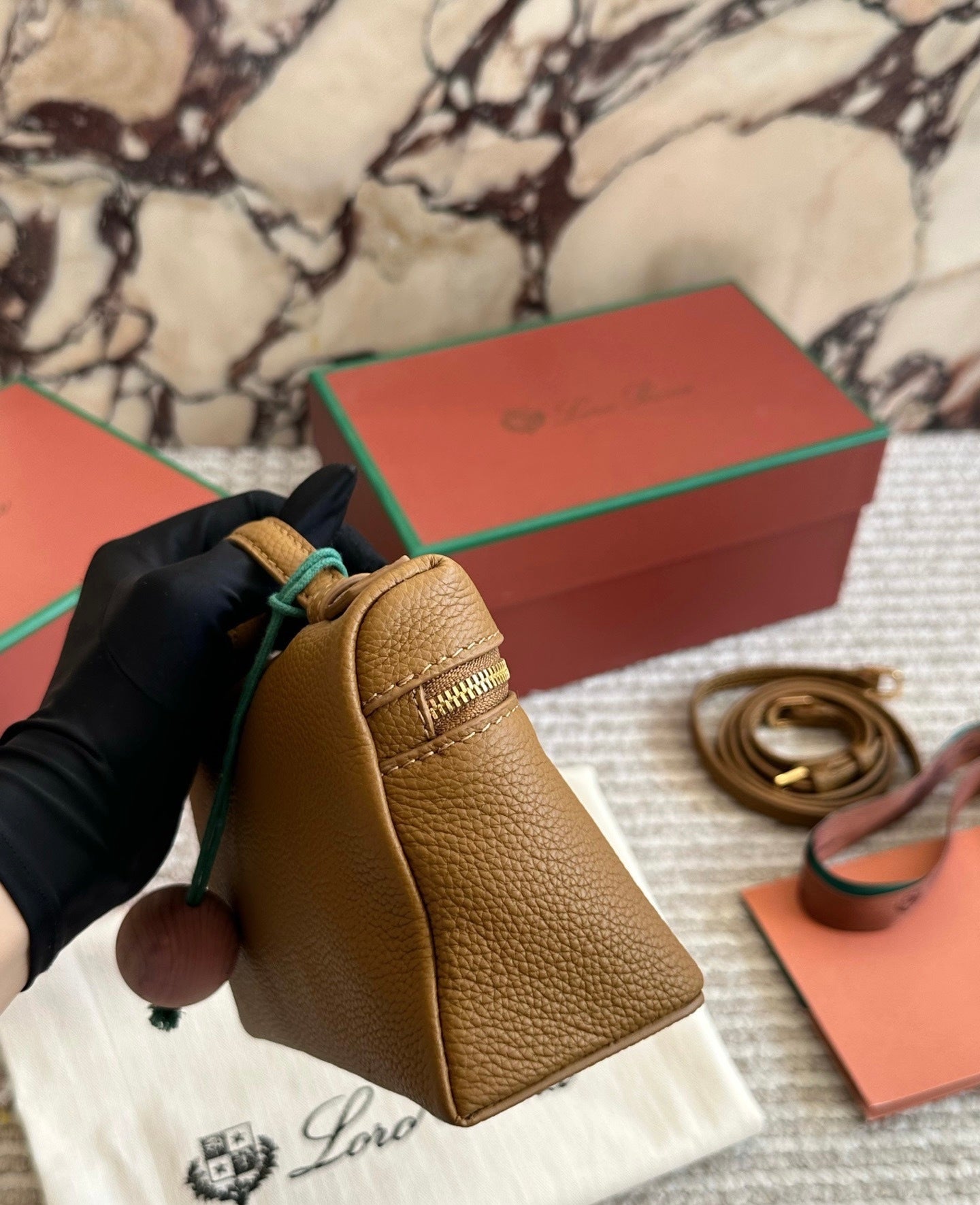 Cuero | Pebbled Top-Handle Pouch