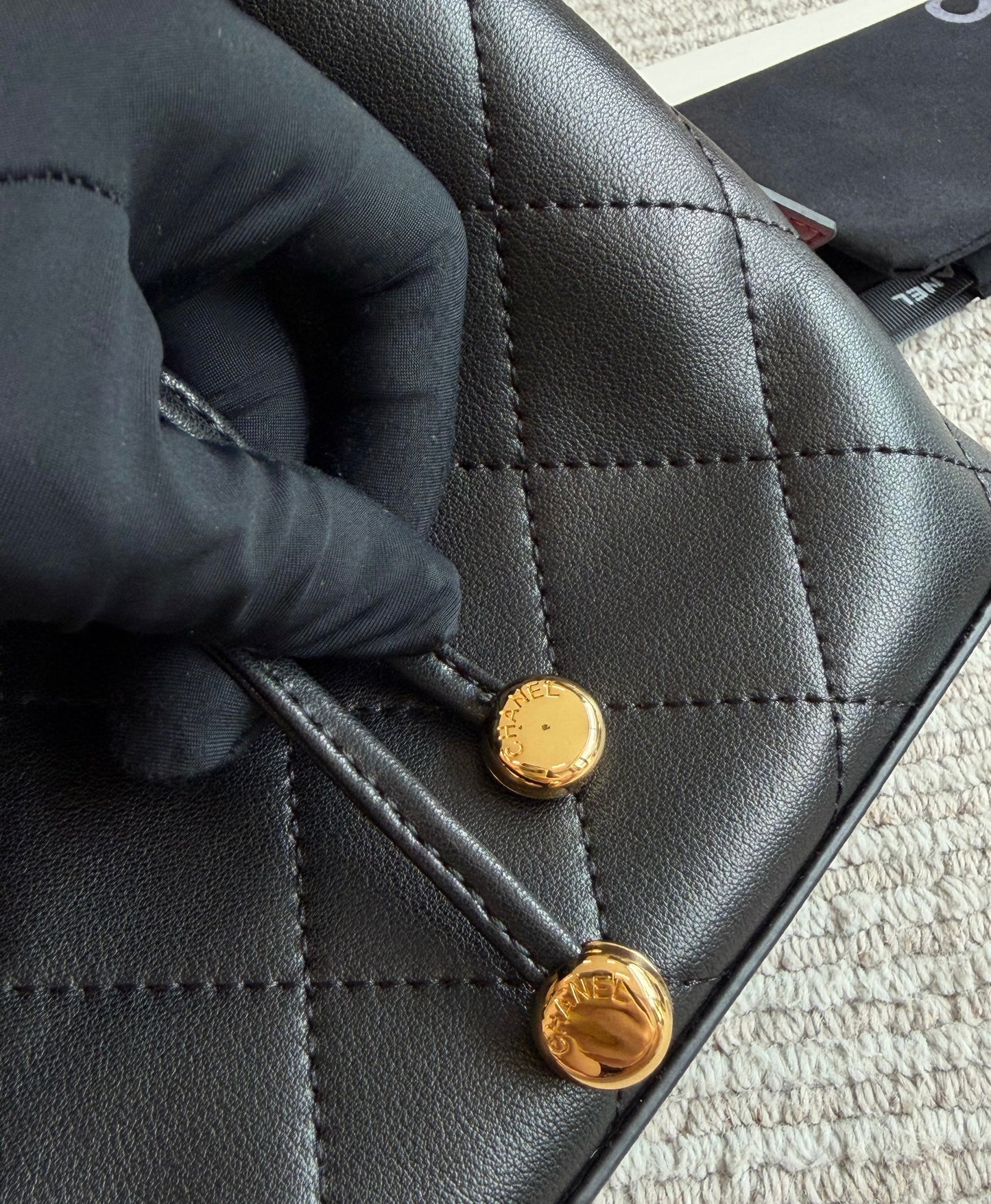 Cuero | Black Quilted Bucket Bag
