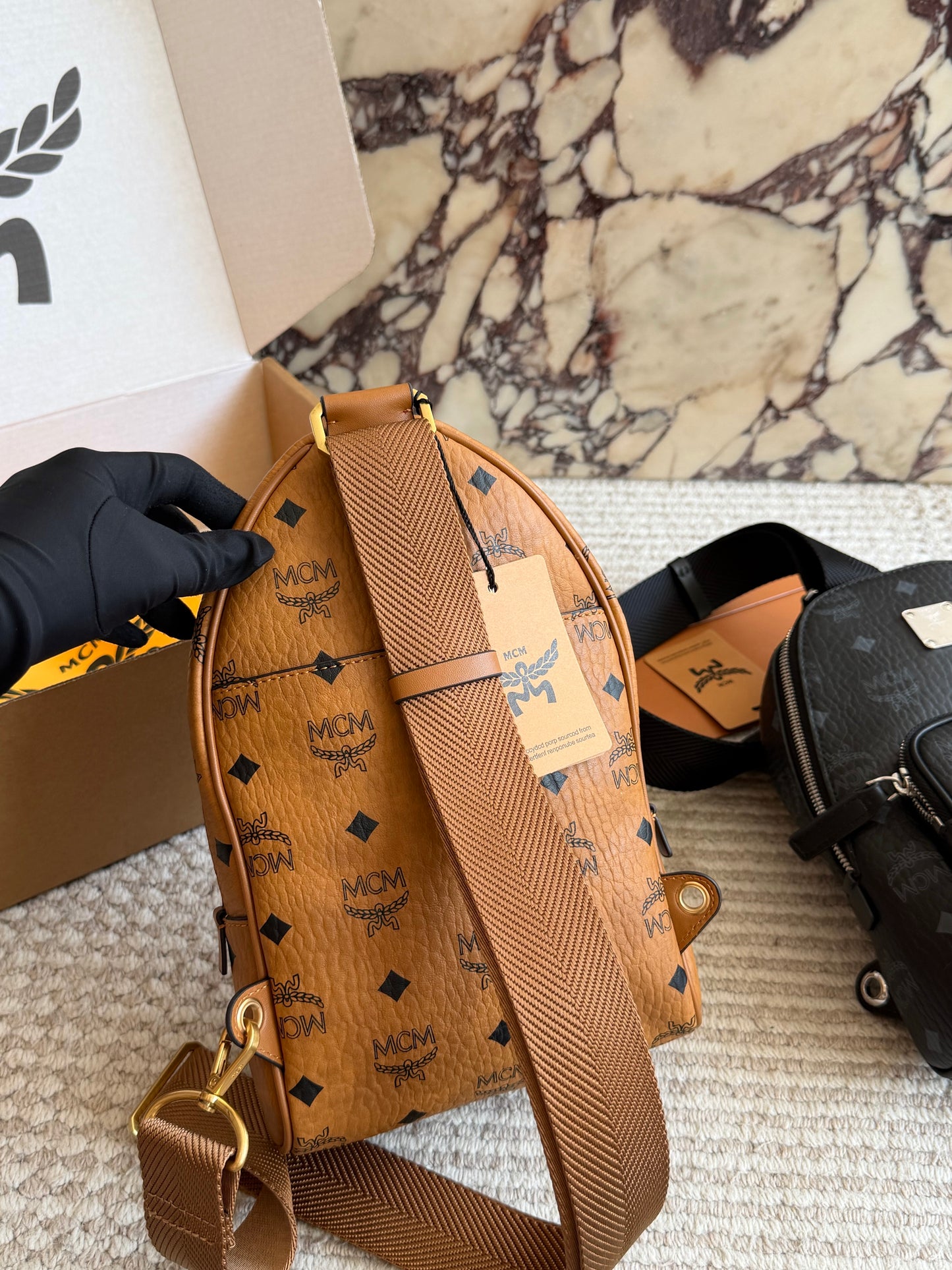 Cuero | Mini Sling Bag Cognac Monogram