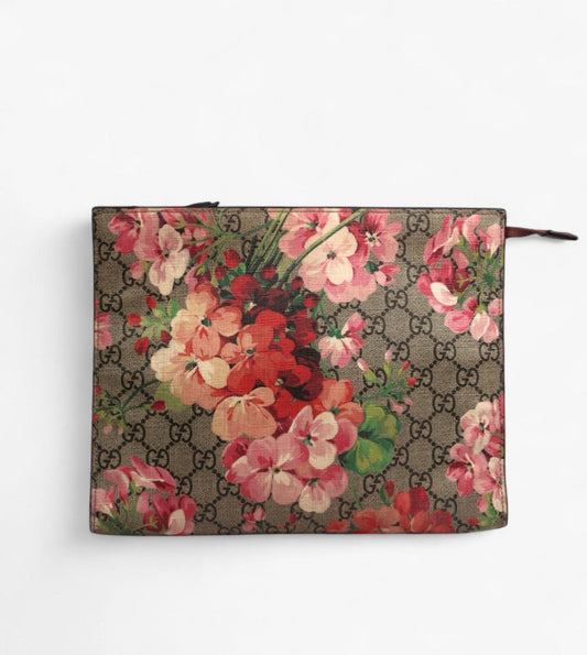 Cuero | GG BLOOMS FLORAL CLUTCH