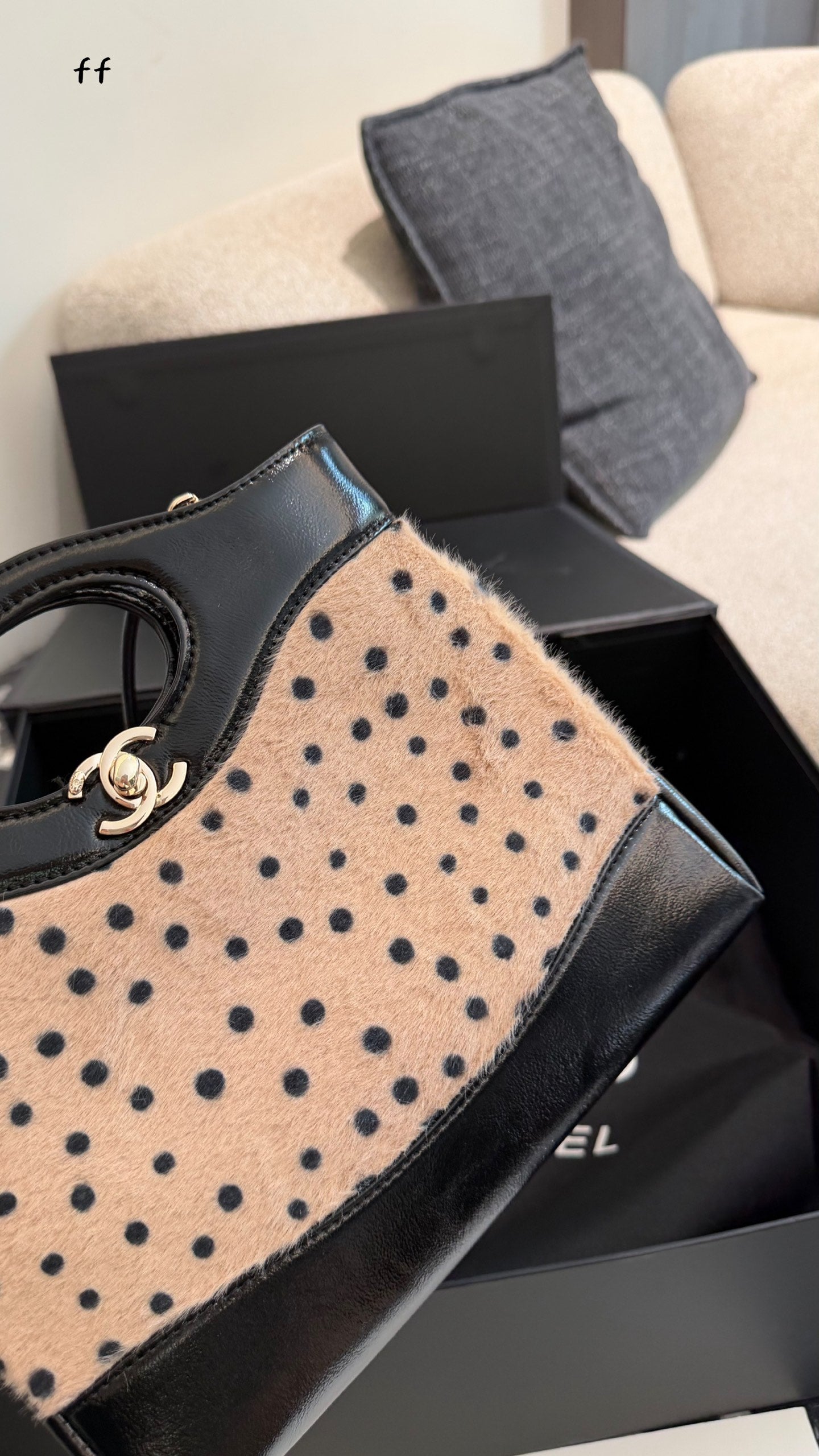 Cuero | Polka Dot Top-Handle Bag