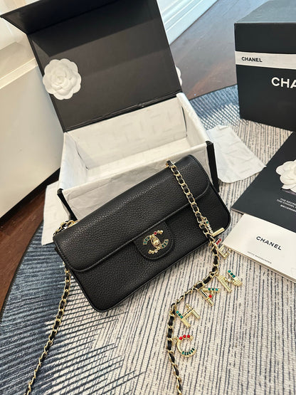 Cuero | Chain Shoulder Bag Black