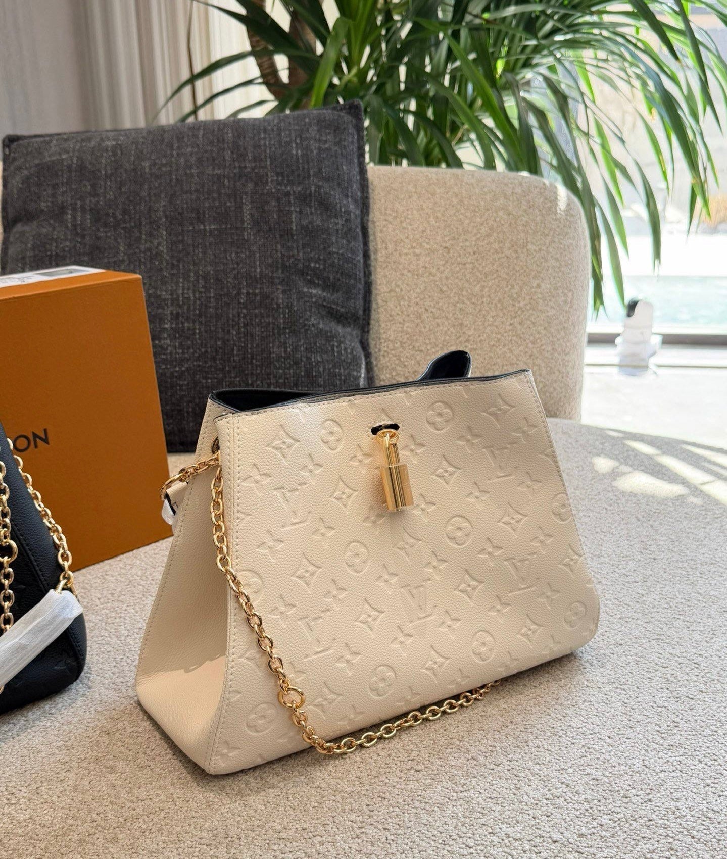 Cuero | Anytime PM Bag