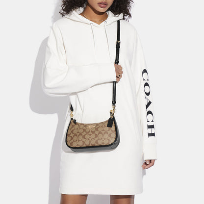 Cuero | Teri Shoulder Bag In Signature Canvas