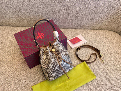 Cuero | Monogram Bucket Bag Set