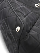 Prada practical bag lined with a chain of knots