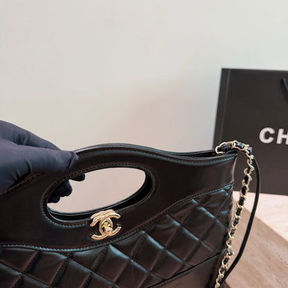 Cuero | Quilted Top-Handle Shoulder Bag