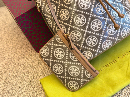 Cuero | Monogram Bucket Bag Set