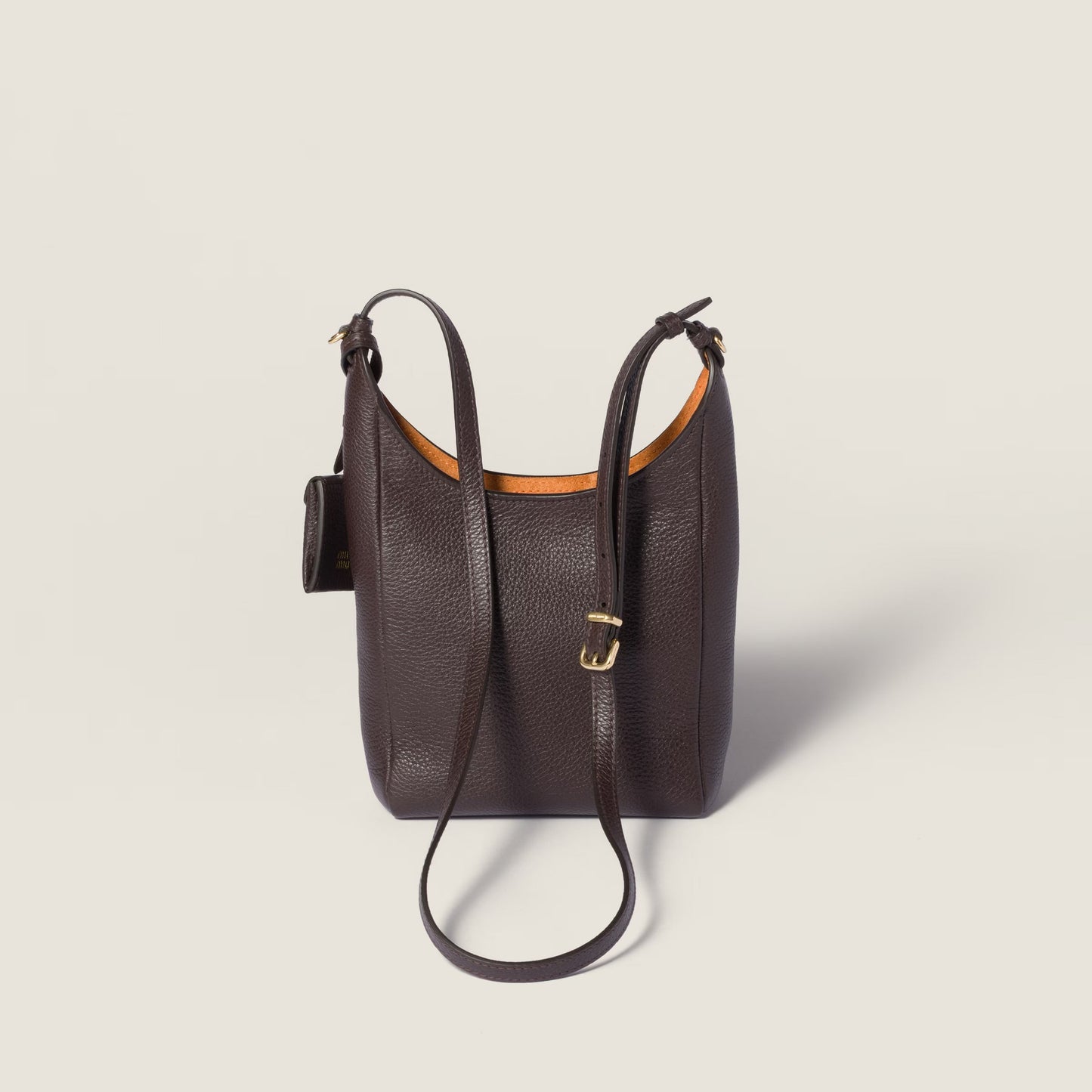 Cuero | Leather bucket bag
