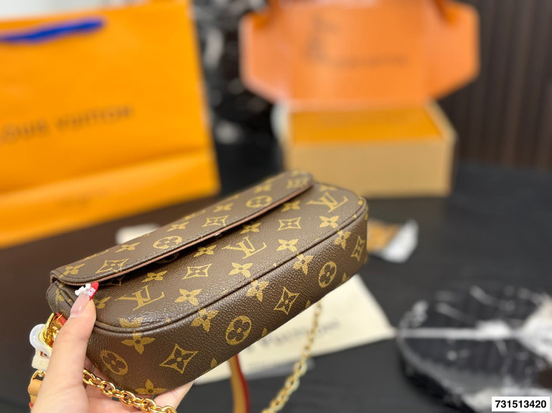 Cuero | Mini Monogram Print Flap Chain Crossbody Bag - Monogram Brown