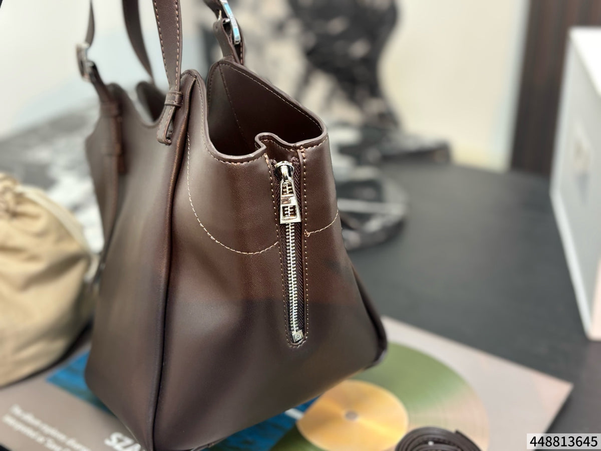 Cuero | Zip Detail Buckle Handle Tote Bag - Chocolate Brown