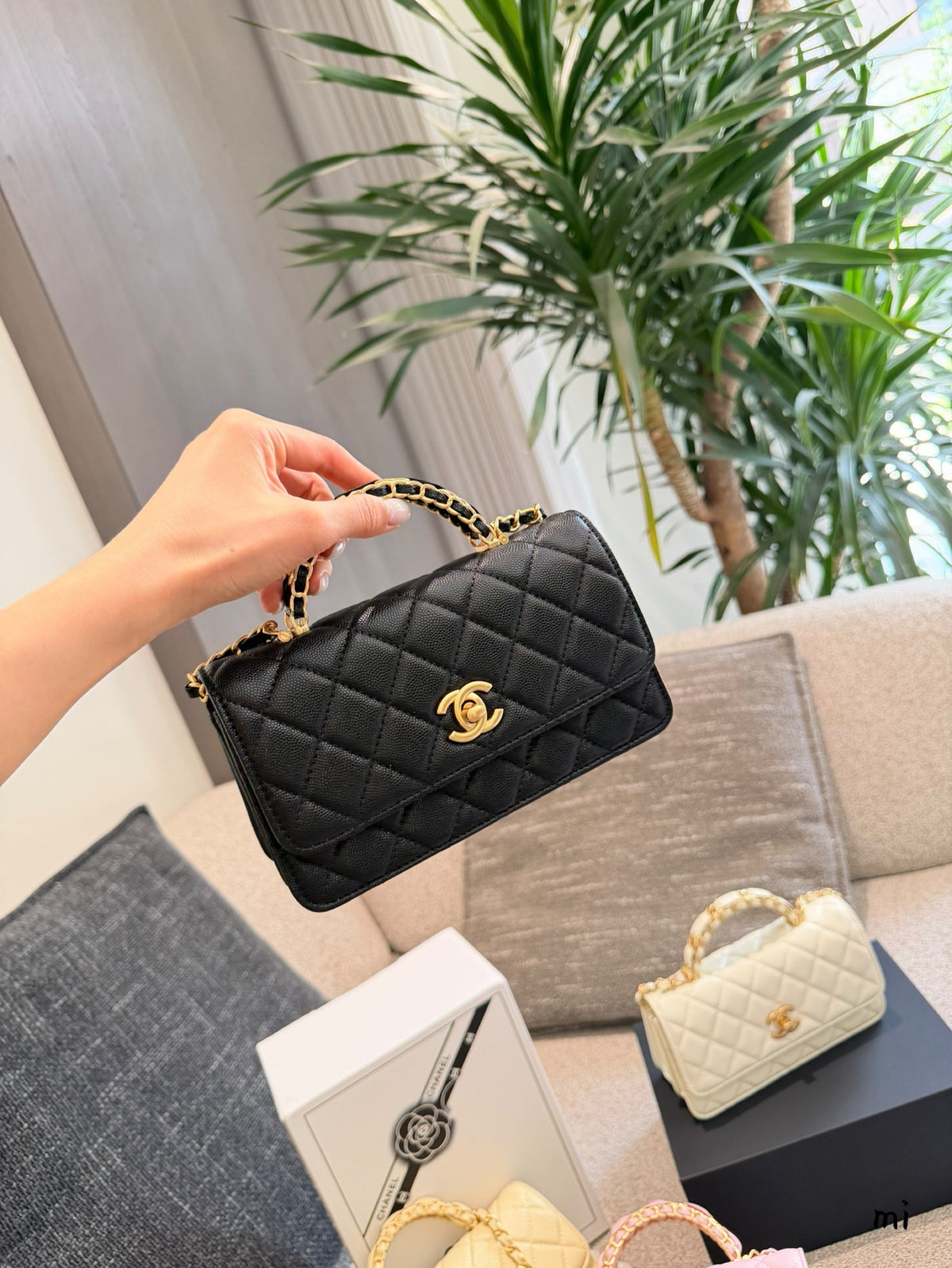 Cuero | Diamond Quilted Top Handle Chain Flap Bag - Black