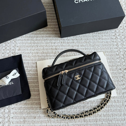 Cuero | Quilted Vanity Case Bag