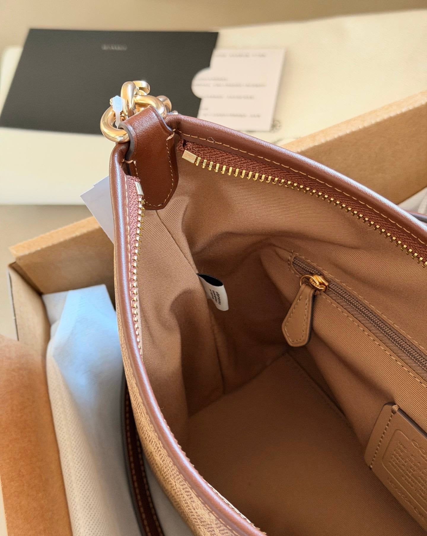 Cuero | Laurel Shoulder Bag In Signature Canvas
