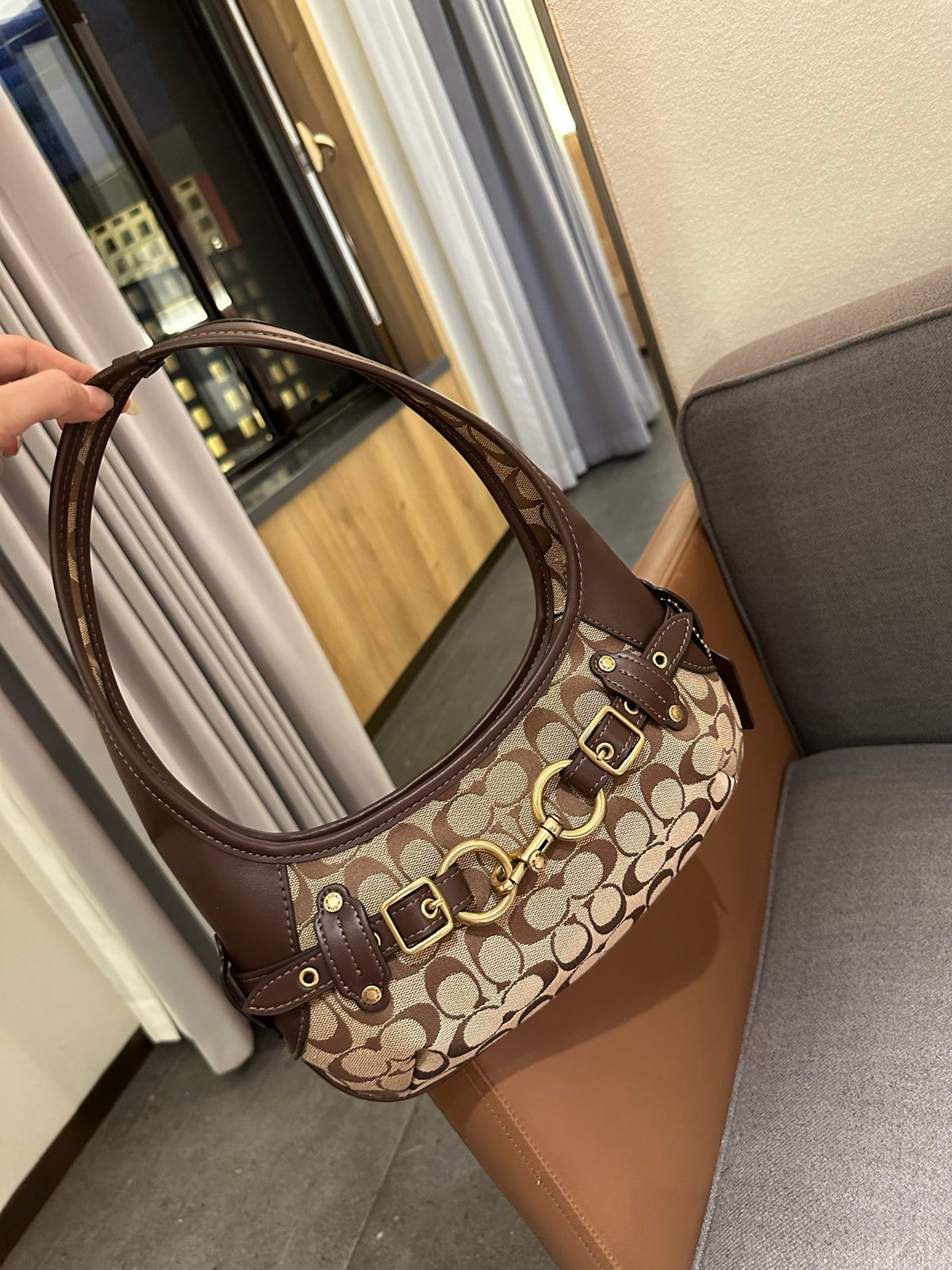 Cuero | Signature Buckle Hobo Shoulder Bag - Brown