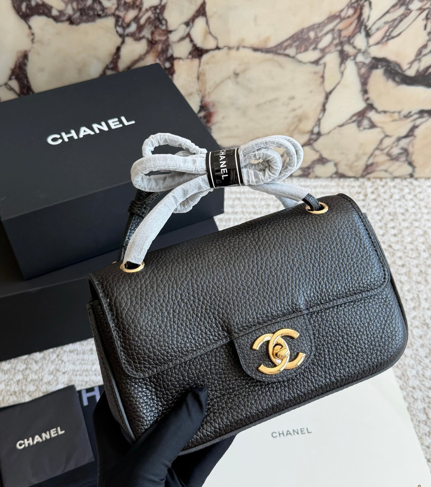 Cuero | Grained Leather Mini Flap Bag