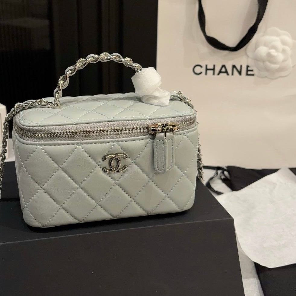Cuero | Quilted Vanity Box Bag