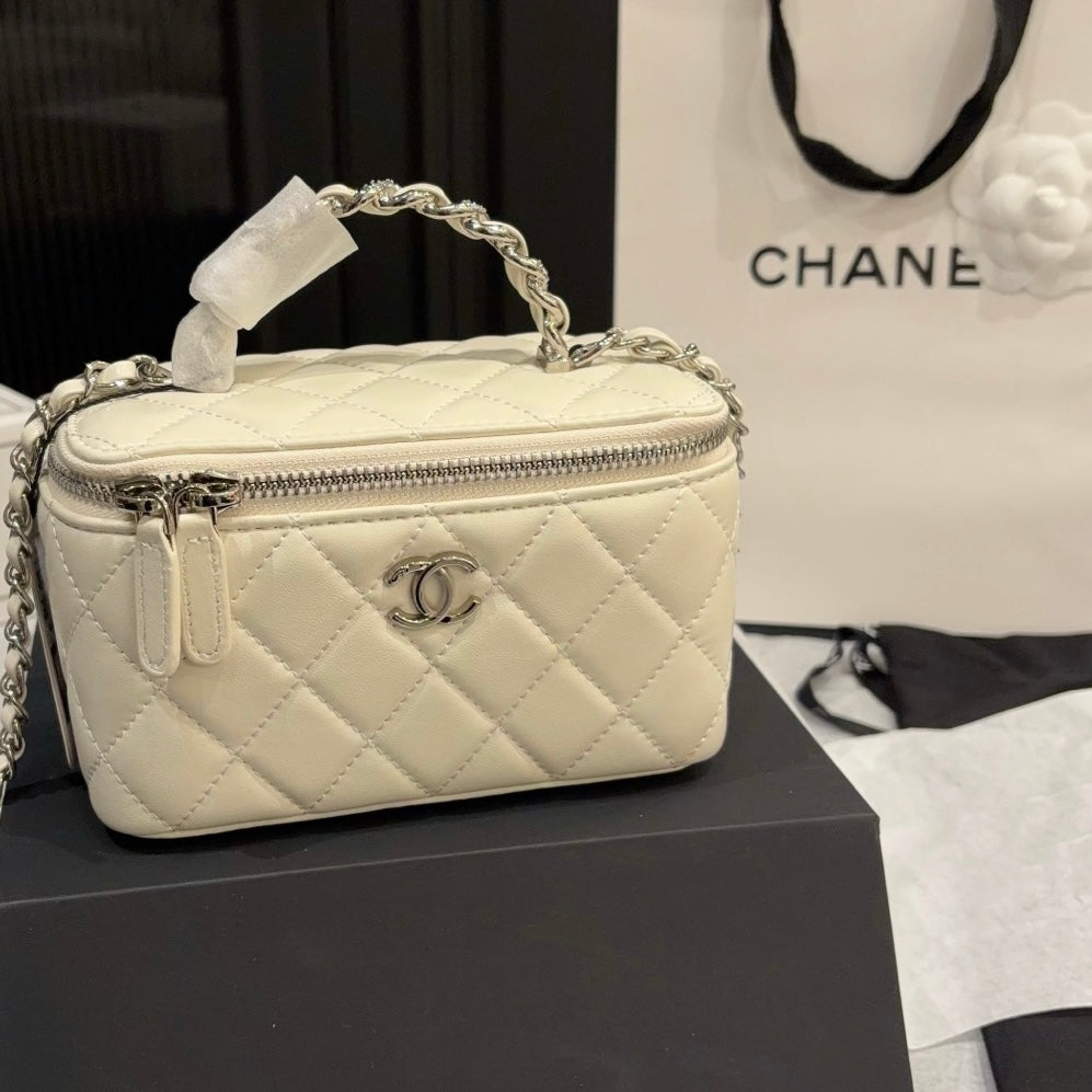 Cuero | Quilted Vanity Box Bag
