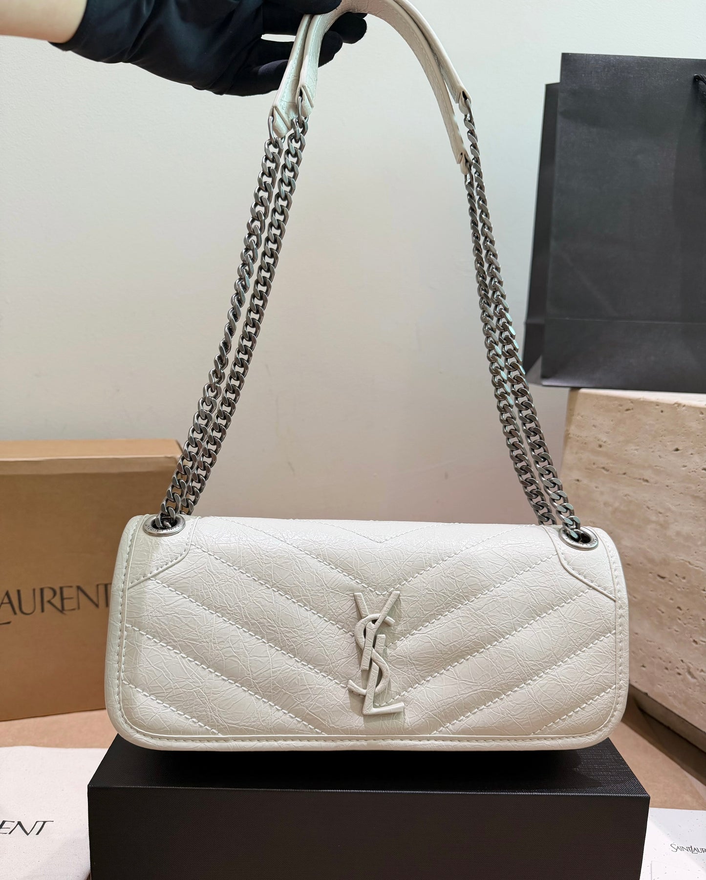 Cuero | Chevron Quilted Shoulder Bag