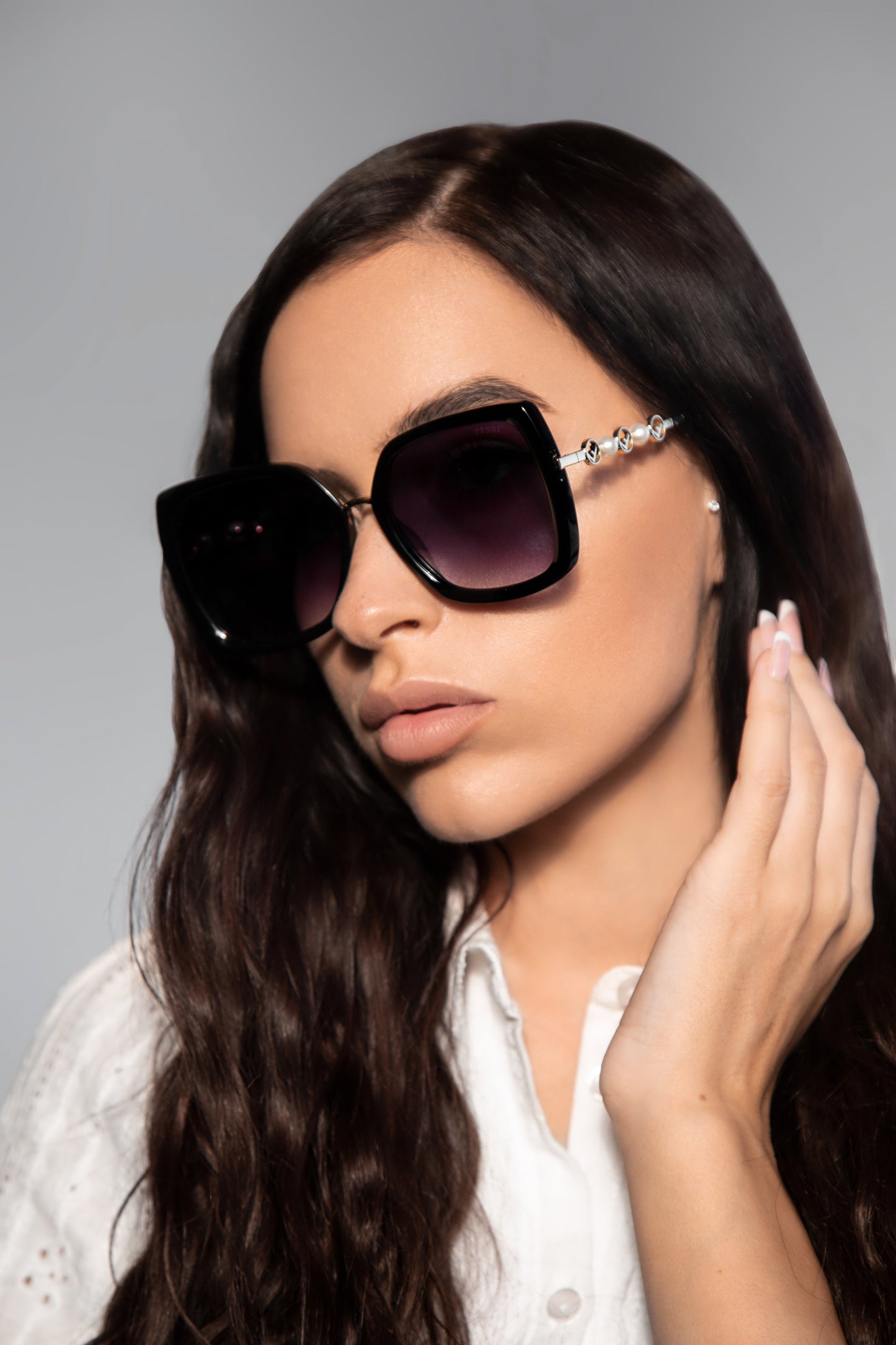 Cuero | 𝐖𝐨𝐦𝐞𝐧 𝐒𝐮𝐧𝐠𝐥𝐚𝐬𝐬𝐞𝐬