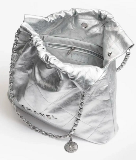 Cuero | Silver Hobo Bag