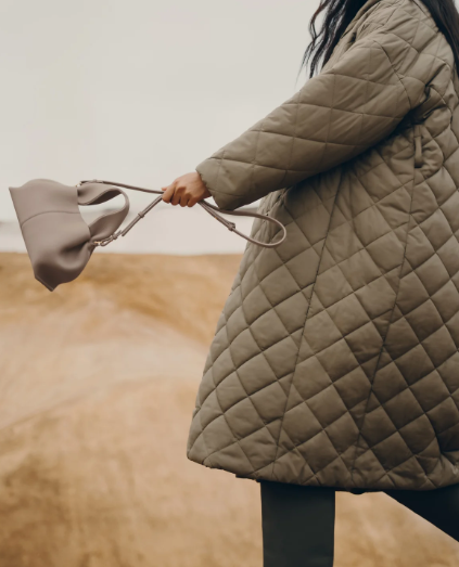 Cuero | Numéro Neuf Mini Edition Textured Taupe