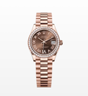 Rolex Oyster, 31 mm, Everose gold and diamonds