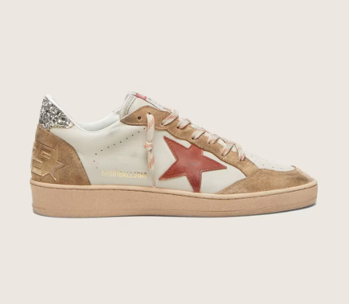 Cuero | Women’s Ball Star in cream leather with brick-red leather star and suede inserts