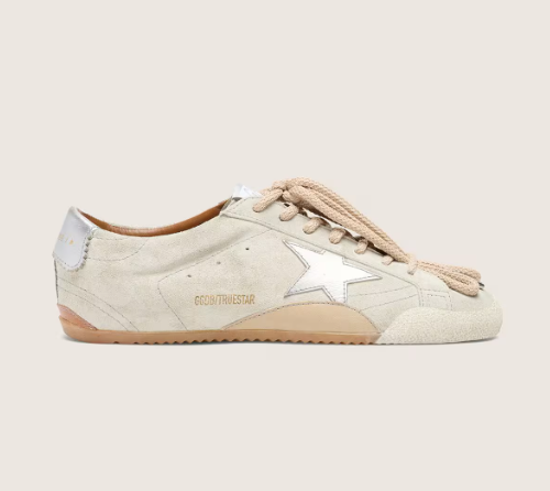 Cuero | Men's True-Star in light gray suede with metallic silver star and heel tab
