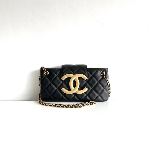 Cuero | Baguette Shoulder Purse