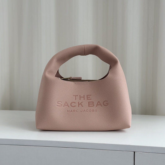 Cuero | The Mini Sack Bag