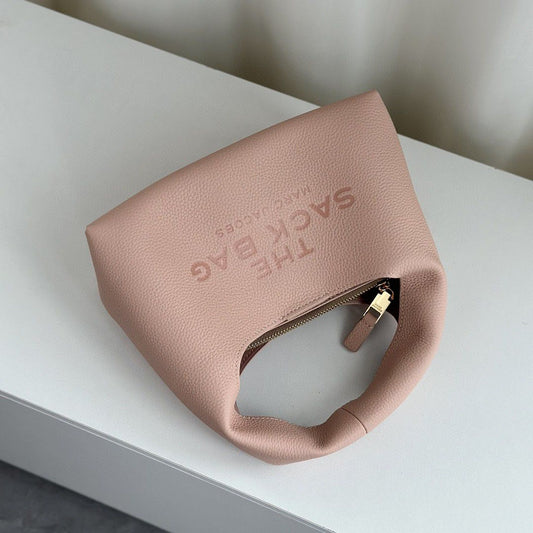 Cuero | The Mini Sack Bag