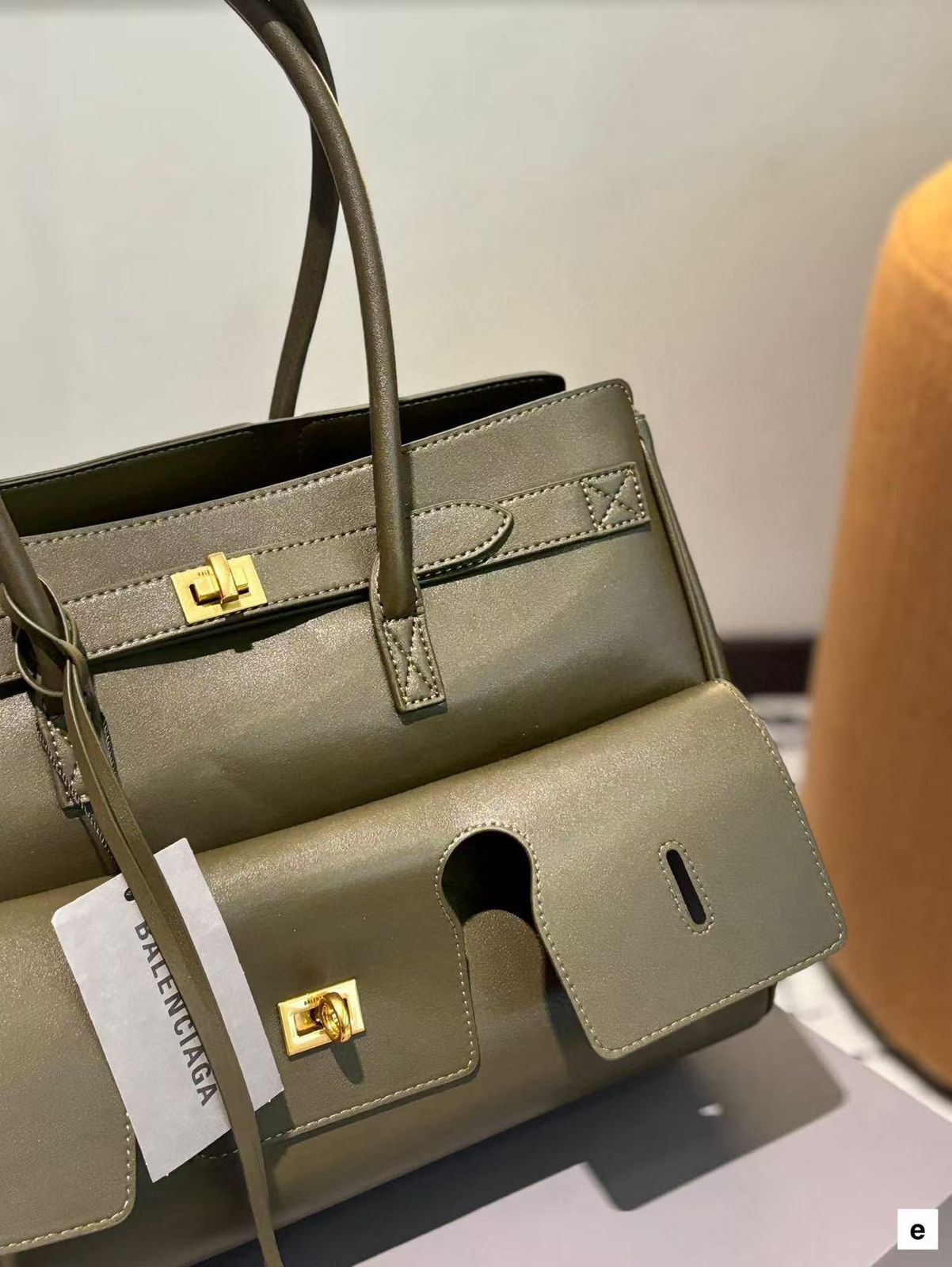 Cuero | leather shoulder bag