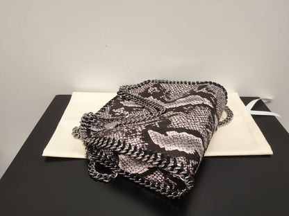 Cuero | Falabella Tote in Metallic Eco Leather