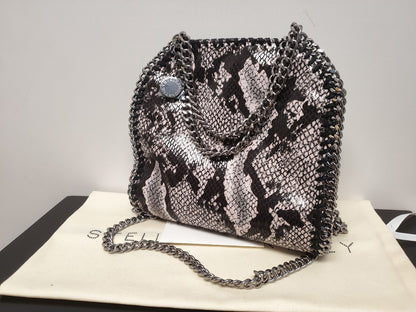 Cuero | Falabella Tote in Metallic Eco Leather