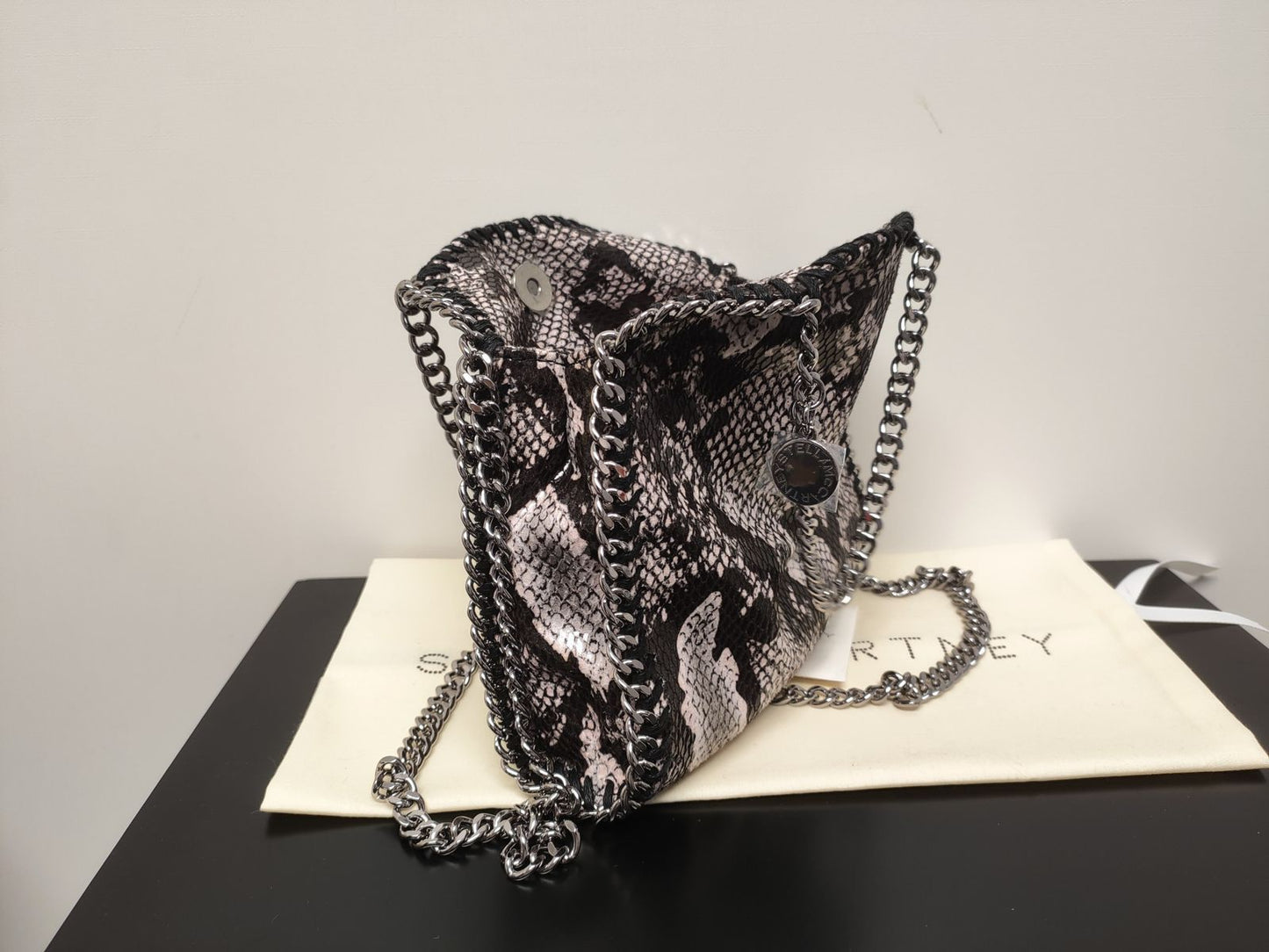 Cuero | Falabella Tote in Metallic Eco Leather