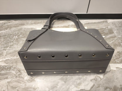 Cuero | Studs Large Tote Bag